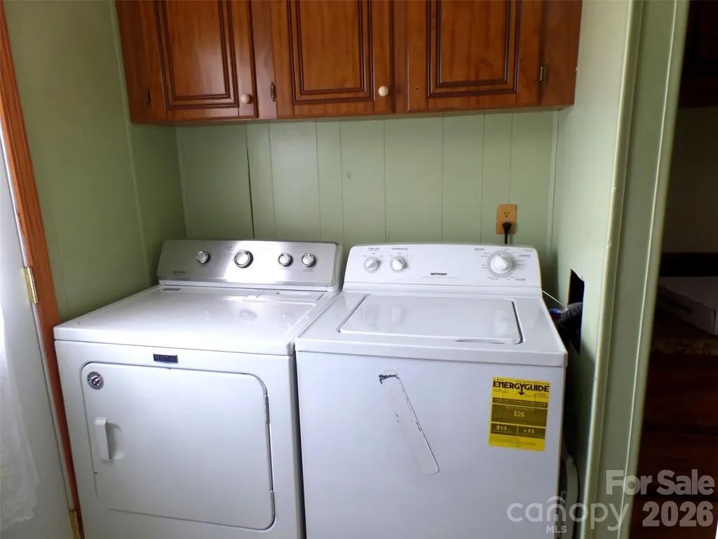 3333 Hunawill Street Claremont NC 28610