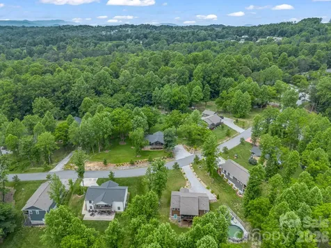100 Walt Drive Hendersonville NC 28792