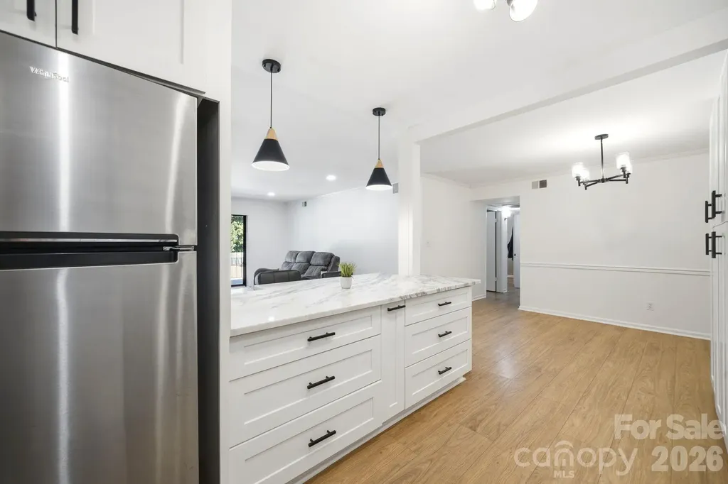 4739 Hedgemore Drive Charlotte NC 28209