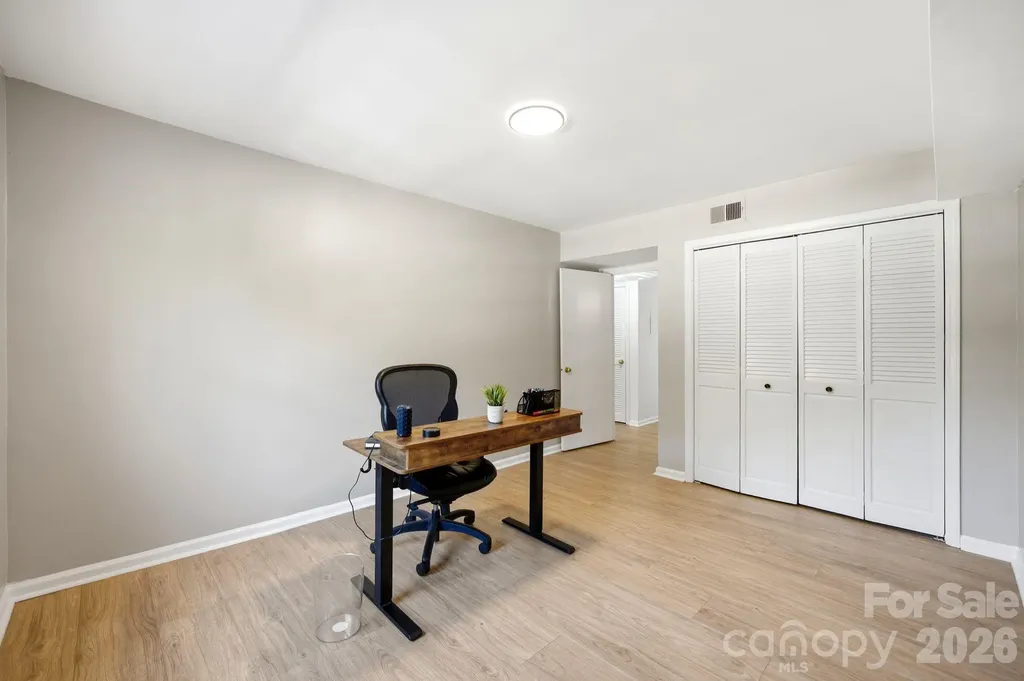 4739 Hedgemore Drive Charlotte NC 28209