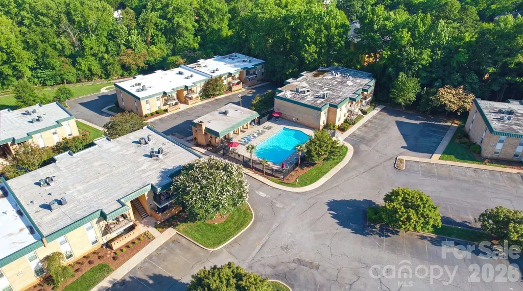 4739 Hedgemore Drive Charlotte NC 28209