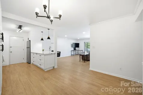 4739 Hedgemore Drive Charlotte NC 28209