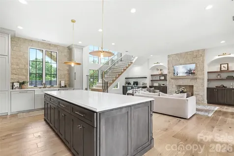 3333 Anson Street Charlotte NC 28209