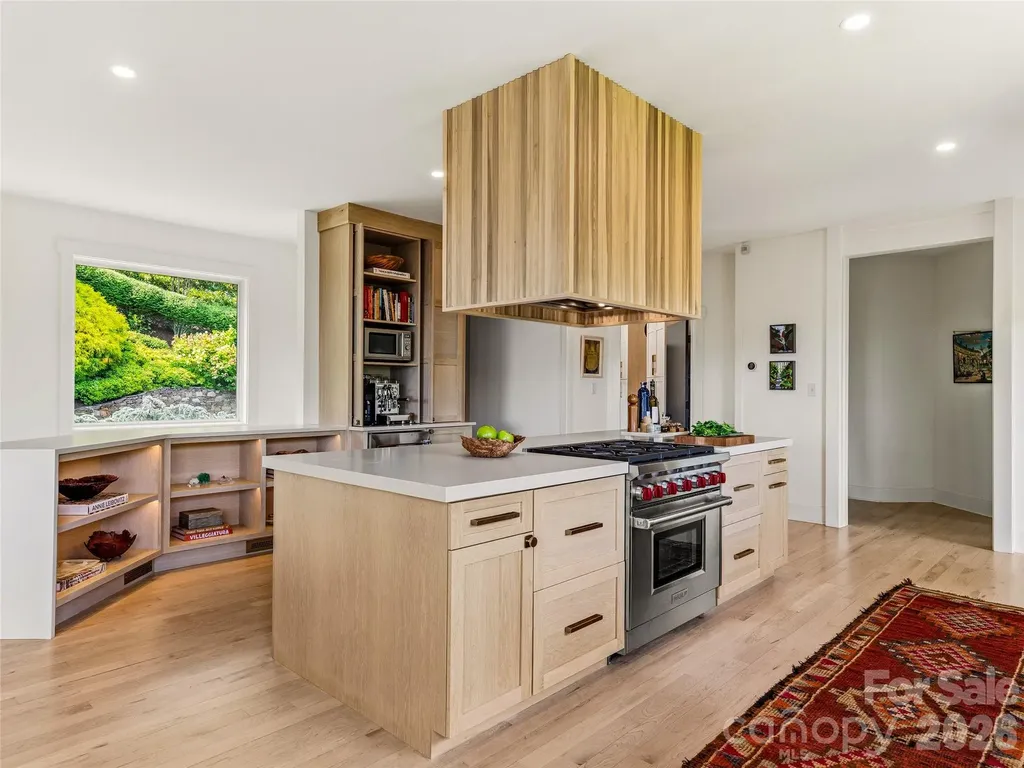 47 Garland Drive Asheville NC 28804