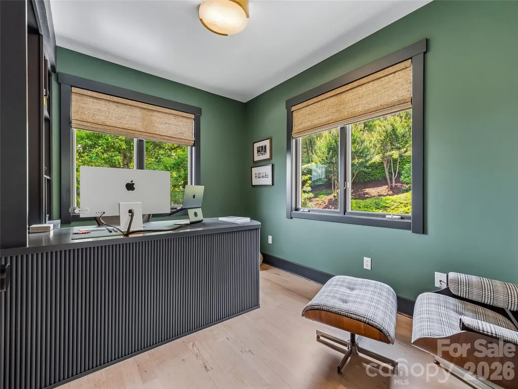47 Garland Drive Asheville NC 28804