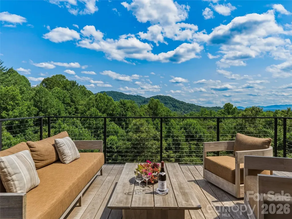 47 Garland Drive Asheville NC 28804