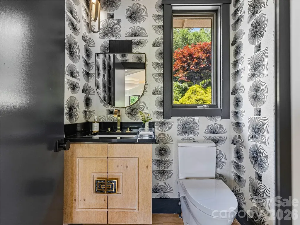 47 Garland Drive Asheville NC 28804