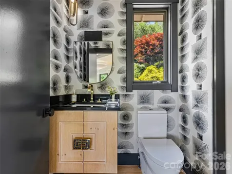 47 Garland Drive Asheville NC 28804