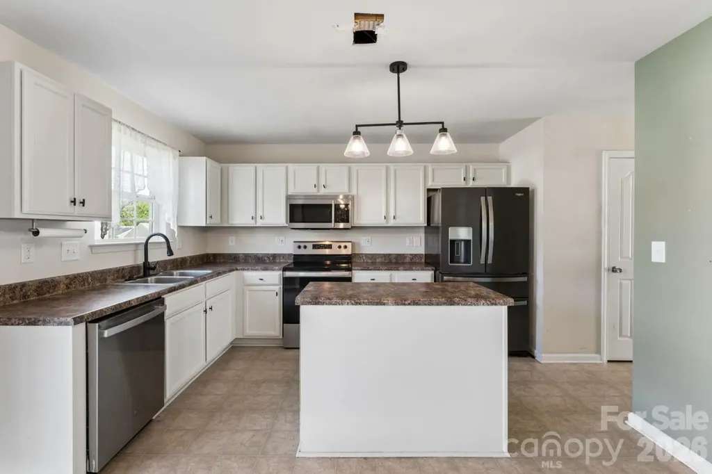 129 Quail Springs Road Statesville NC 28677