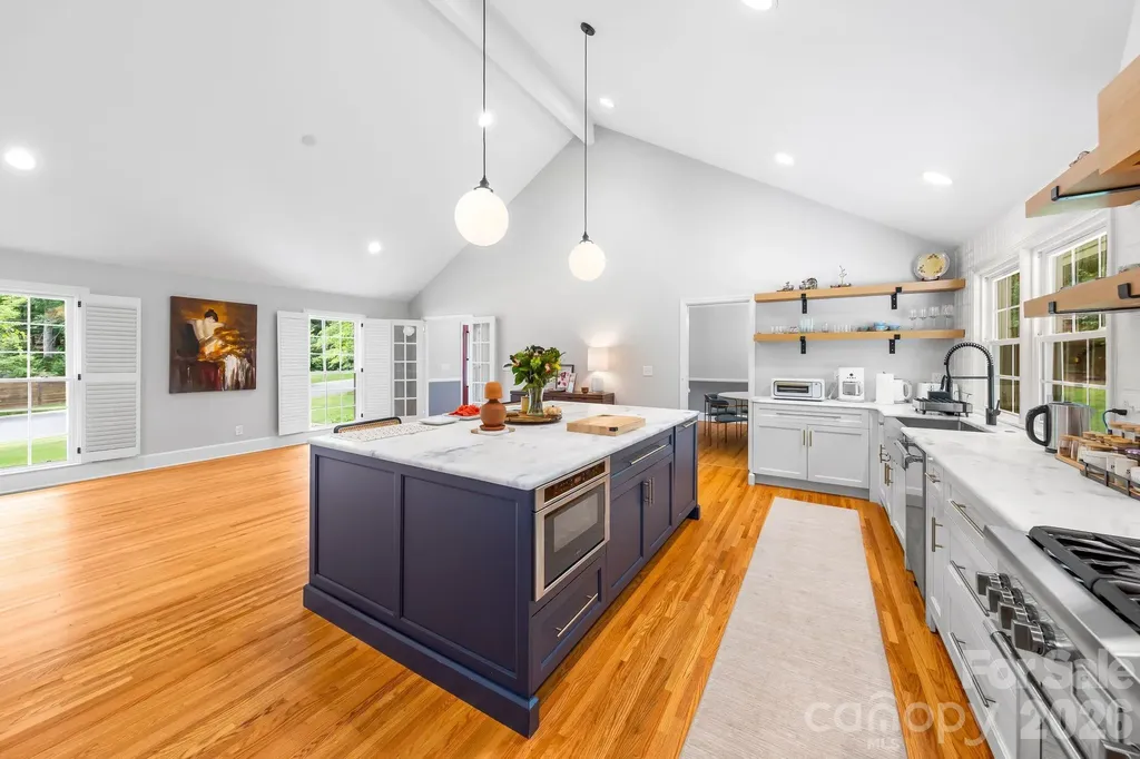 6620 Newhall Road Charlotte NC 28270