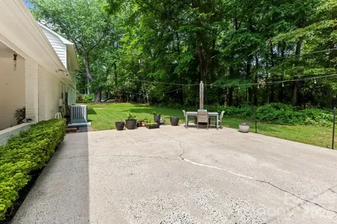 6620 Newhall Road Charlotte NC 28270