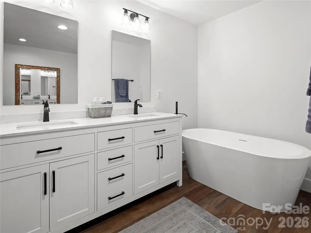 23 Anchor Drive Nebo NC 28761