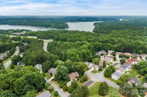 1845 Mountain Trail Drive Charlotte NC 28214