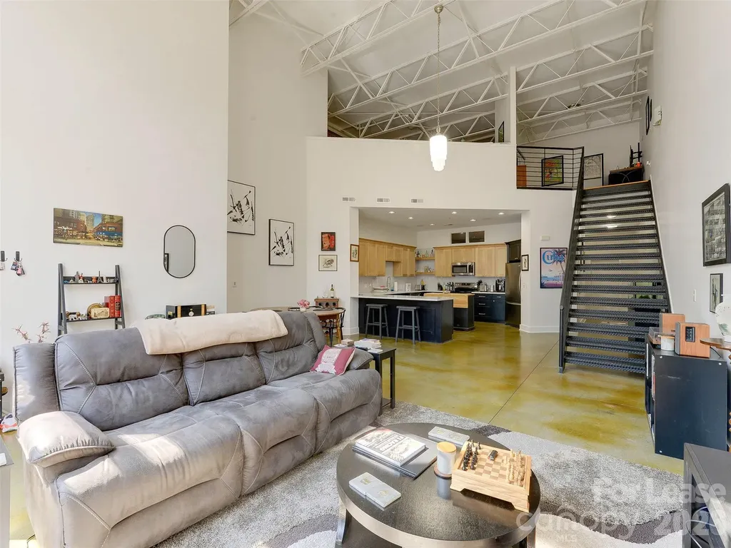 909 Westmere Avenue Charlotte NC 28208