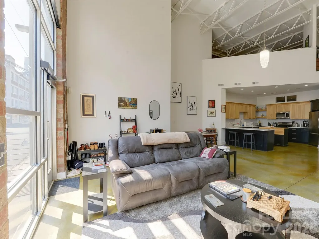 909 Westmere Avenue Charlotte NC 28208