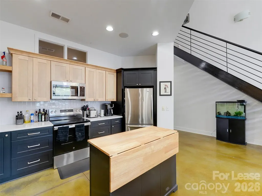 909 Westmere Avenue Charlotte NC 28208