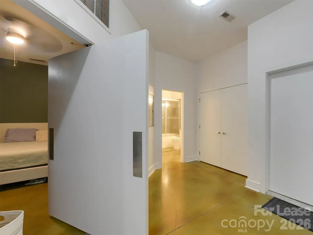 909 Westmere Avenue Charlotte NC 28208