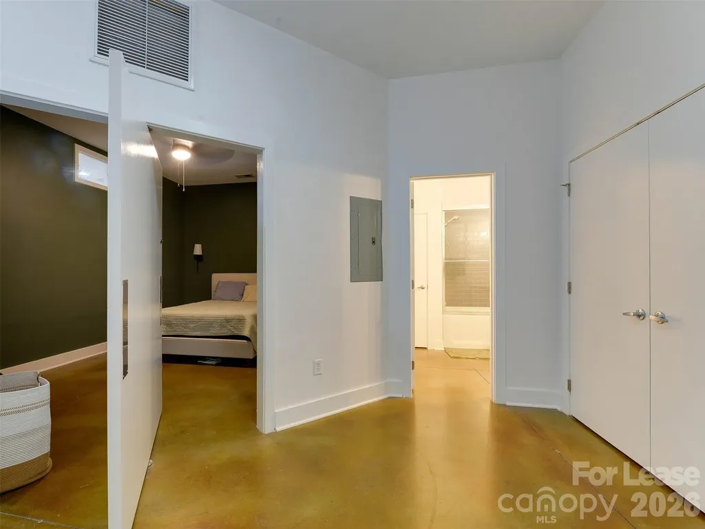 909 Westmere Avenue Charlotte NC 28208