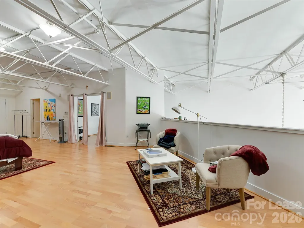 909 Westmere Avenue Charlotte NC 28208