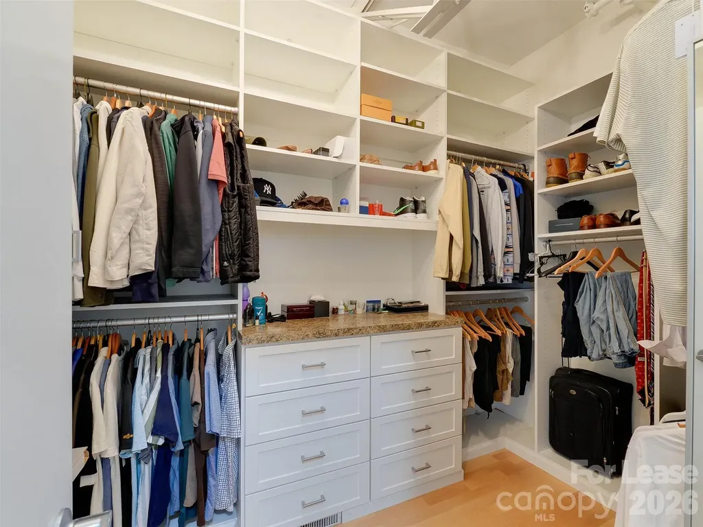 909 Westmere Avenue Charlotte NC 28208