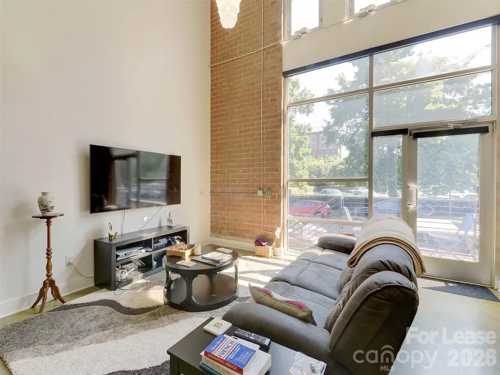 909 Westmere Avenue Charlotte NC 28208