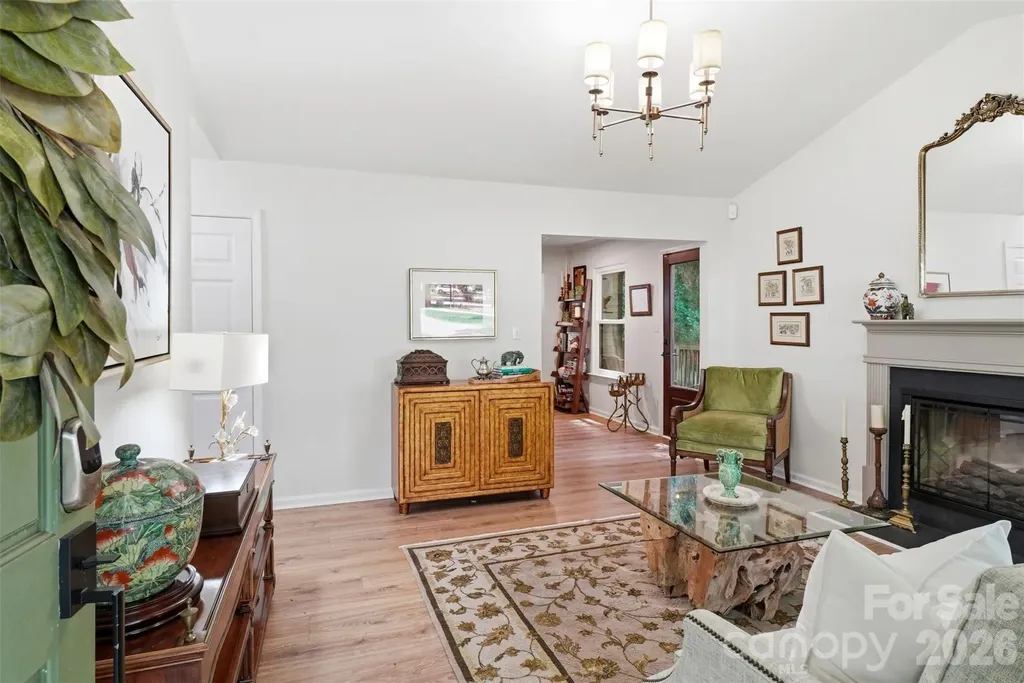 4431 Garris Road Charlotte NC 28209
