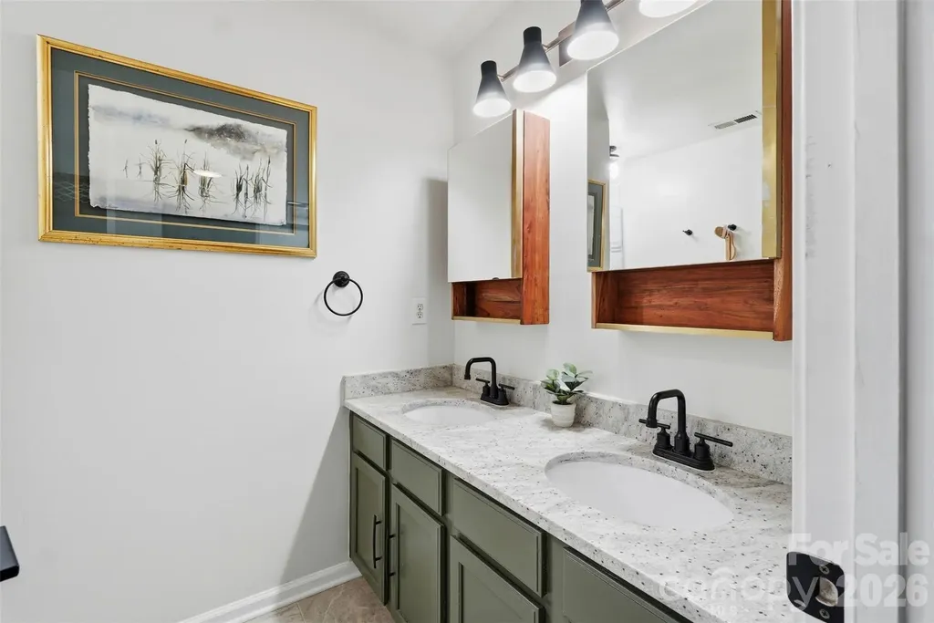 4431 Garris Road Charlotte NC 28209
