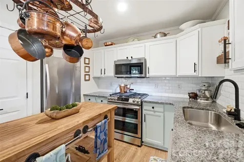 4431 Garris Road Charlotte NC 28209