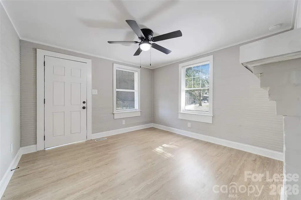 452 13th Avenue NE Hickory NC 28601
