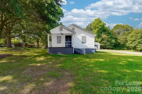 452 13th Avenue NE Hickory NC 28601
