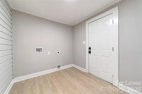 452 13th Avenue NE Hickory NC 28601