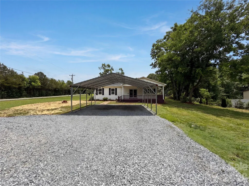 345 Mount Pleasant Road N Mount Pleasant NC 28124