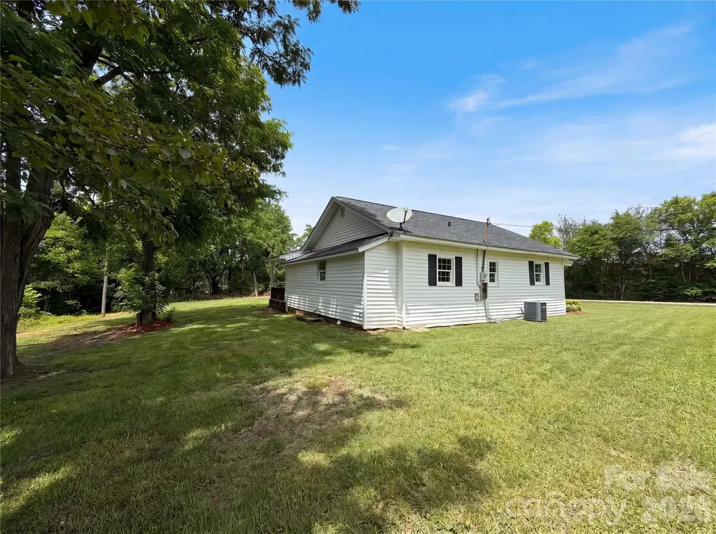 345 Mount Pleasant Road N Mount Pleasant NC 28124