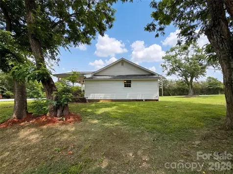 345 Mount Pleasant Road N Mount Pleasant NC 28124