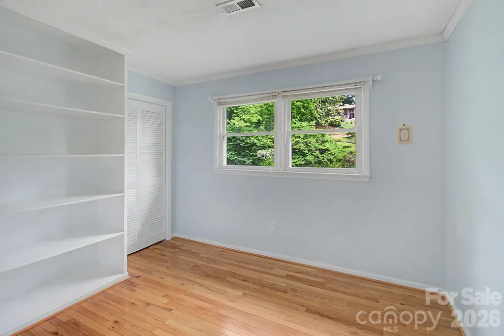 22 Mayfair Drive Candler NC 28715
