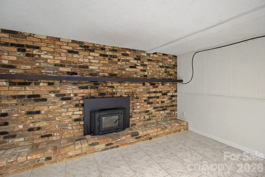 22 Mayfair Drive Candler NC 28715