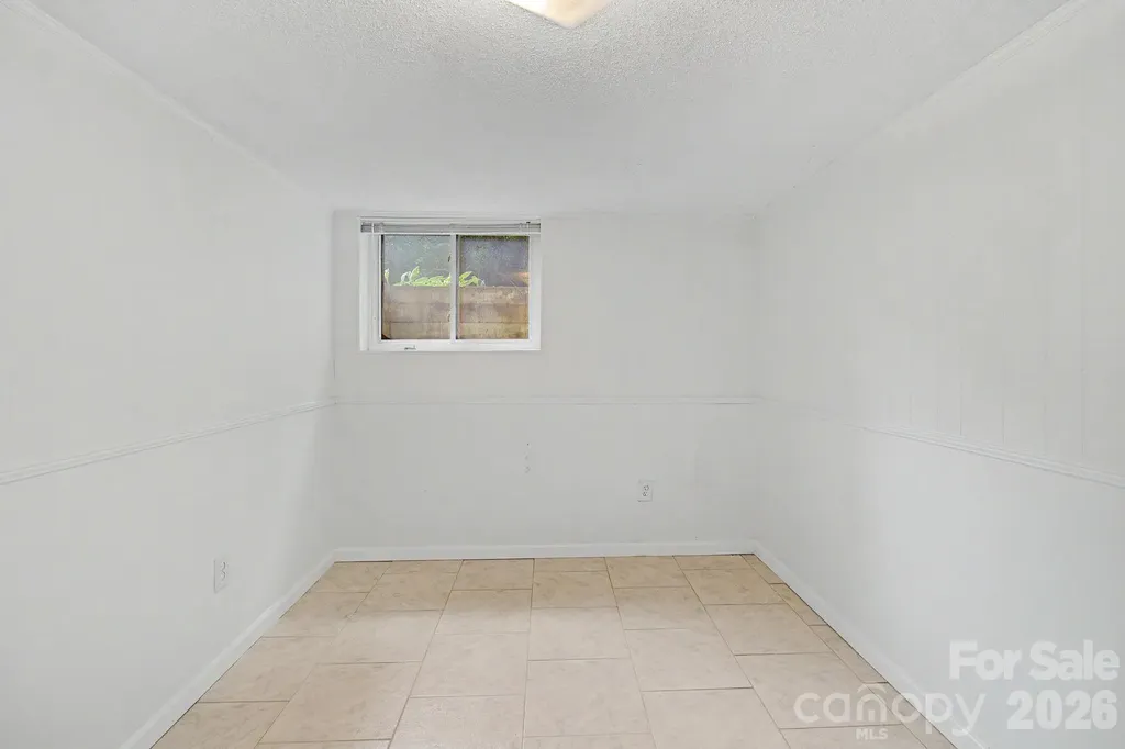 22 Mayfair Drive Candler NC 28715