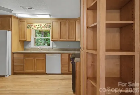 22 Mayfair Drive Candler NC 28715
