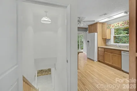 22 Mayfair Drive Candler NC 28715