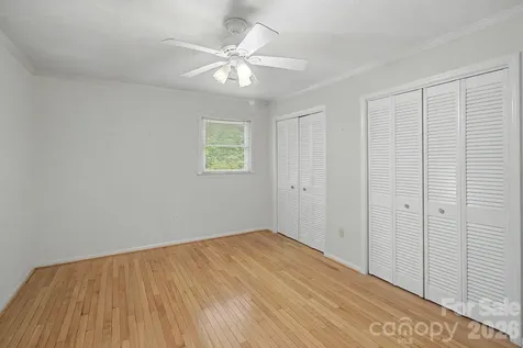 22 Mayfair Drive Candler NC 28715