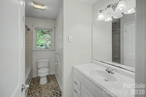 22 Mayfair Drive Candler NC 28715