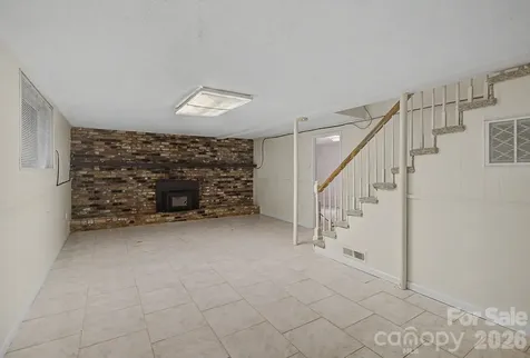 22 Mayfair Drive Candler NC 28715