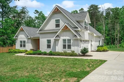 7575 Deer Track Drive Denver NC 28037