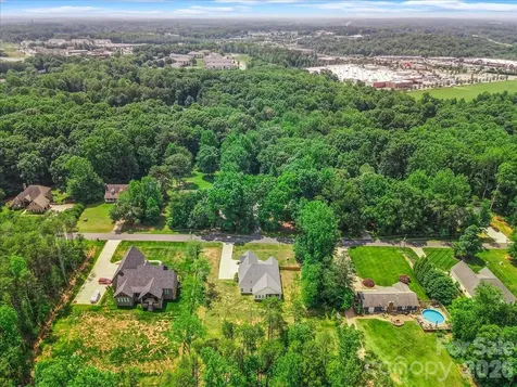 7575 Deer Track Drive Denver NC 28037