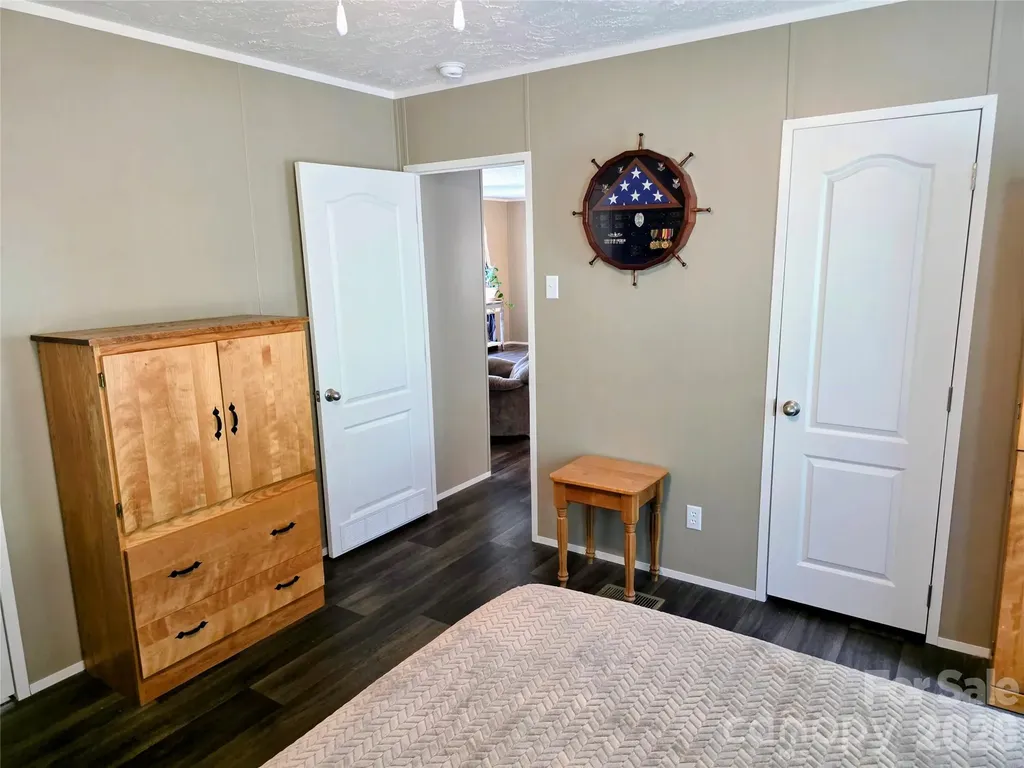 30 Evergreen Road Burnsville NC 28714