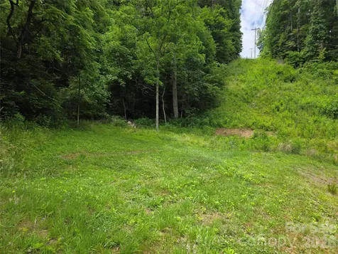 30 Evergreen Road Burnsville NC 28714