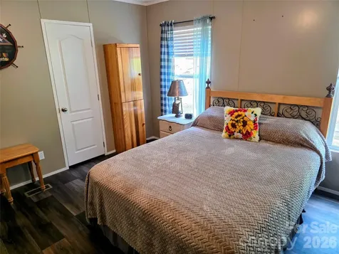 30 Evergreen Road Burnsville NC 28714