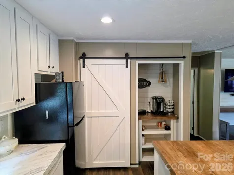 30 Evergreen Road Burnsville NC 28714