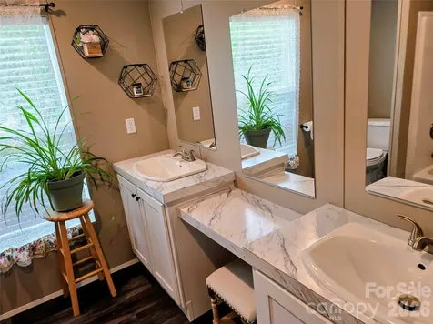 30 Evergreen Road Burnsville NC 28714