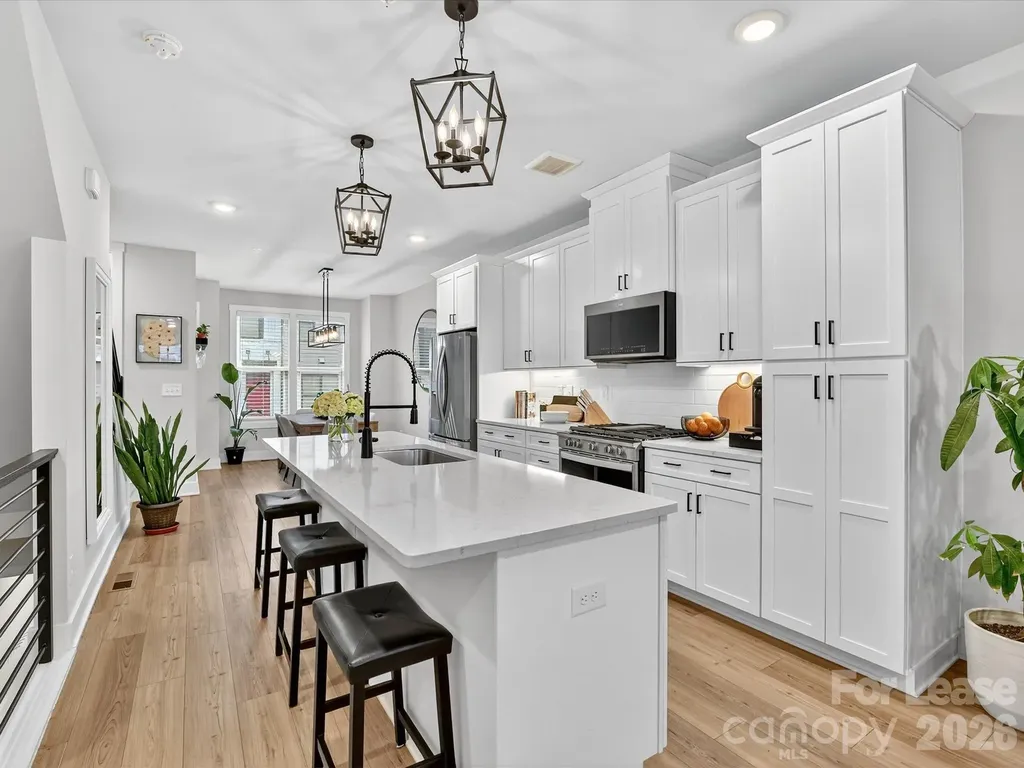 2024 Terwilliger Terrace Charlotte NC 28203
